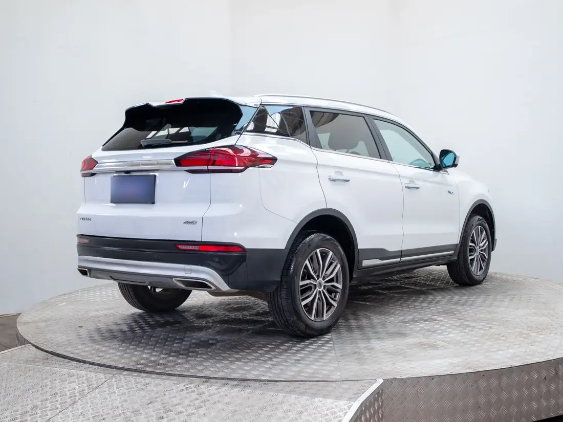 Geely Azkarra 1.5 Turbo Luxury At año 2024