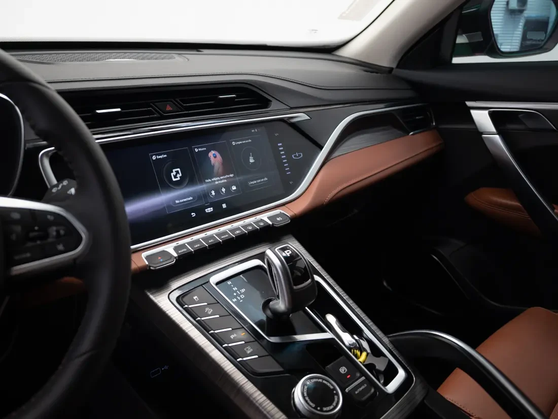 Geely Azkarra 1.5 Turbo Luxury At año 2023