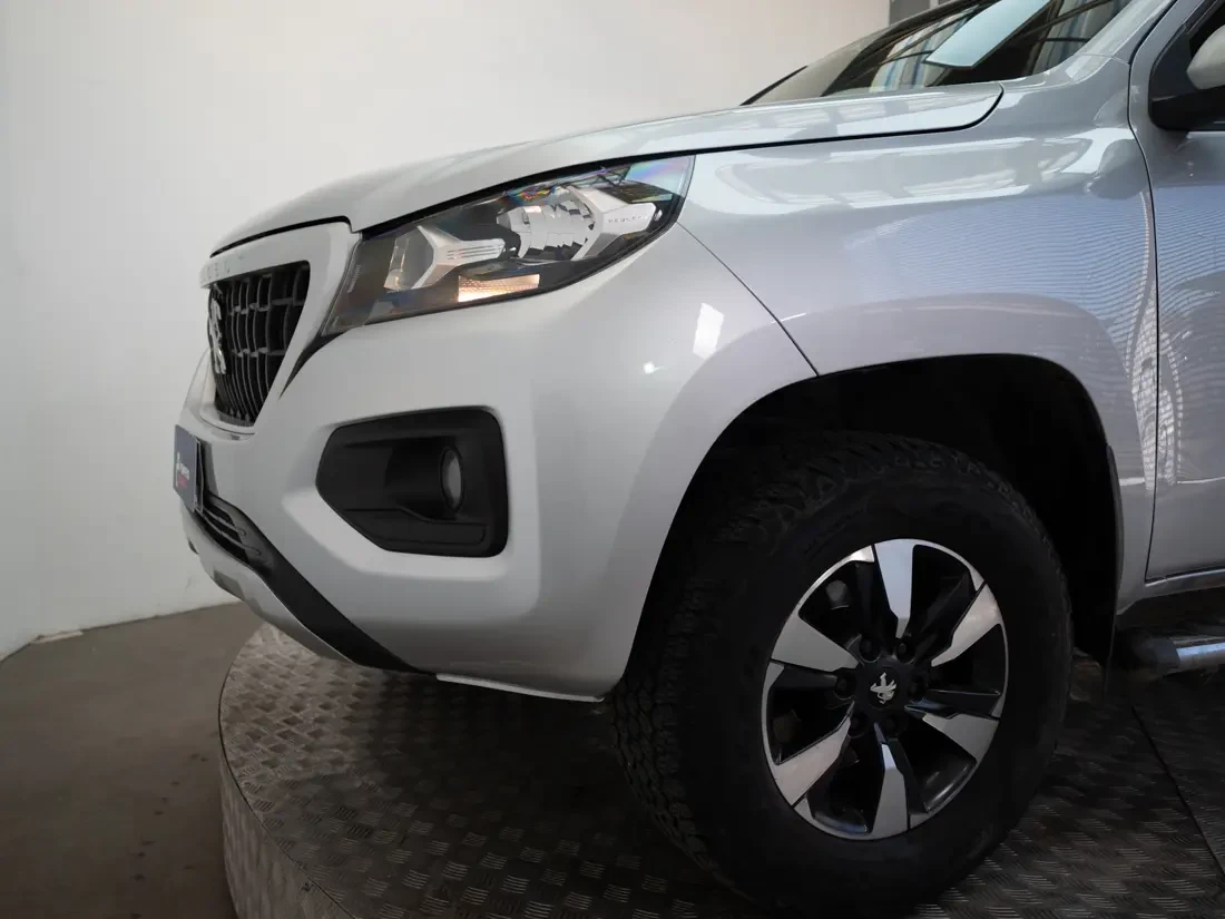 Peugeot Landtrek 1.9 Hdi 150 Mt 4x2 Diesel año 2023