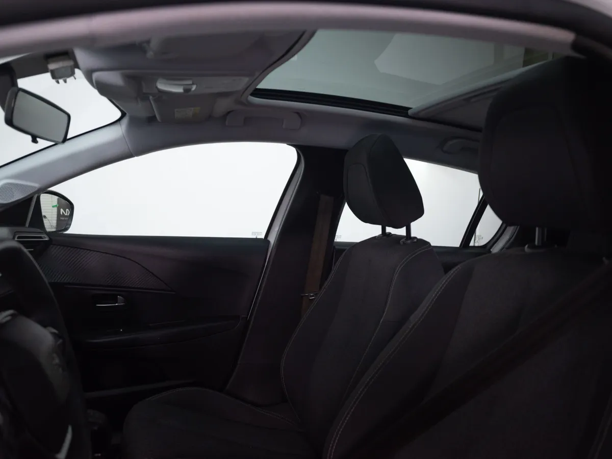 Peugeot 208 Puretech 75 Mt 1.2 año 2023