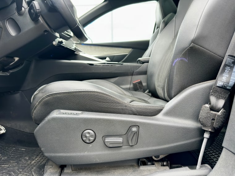 Peugeot 3008 1.6 Aut año 2024