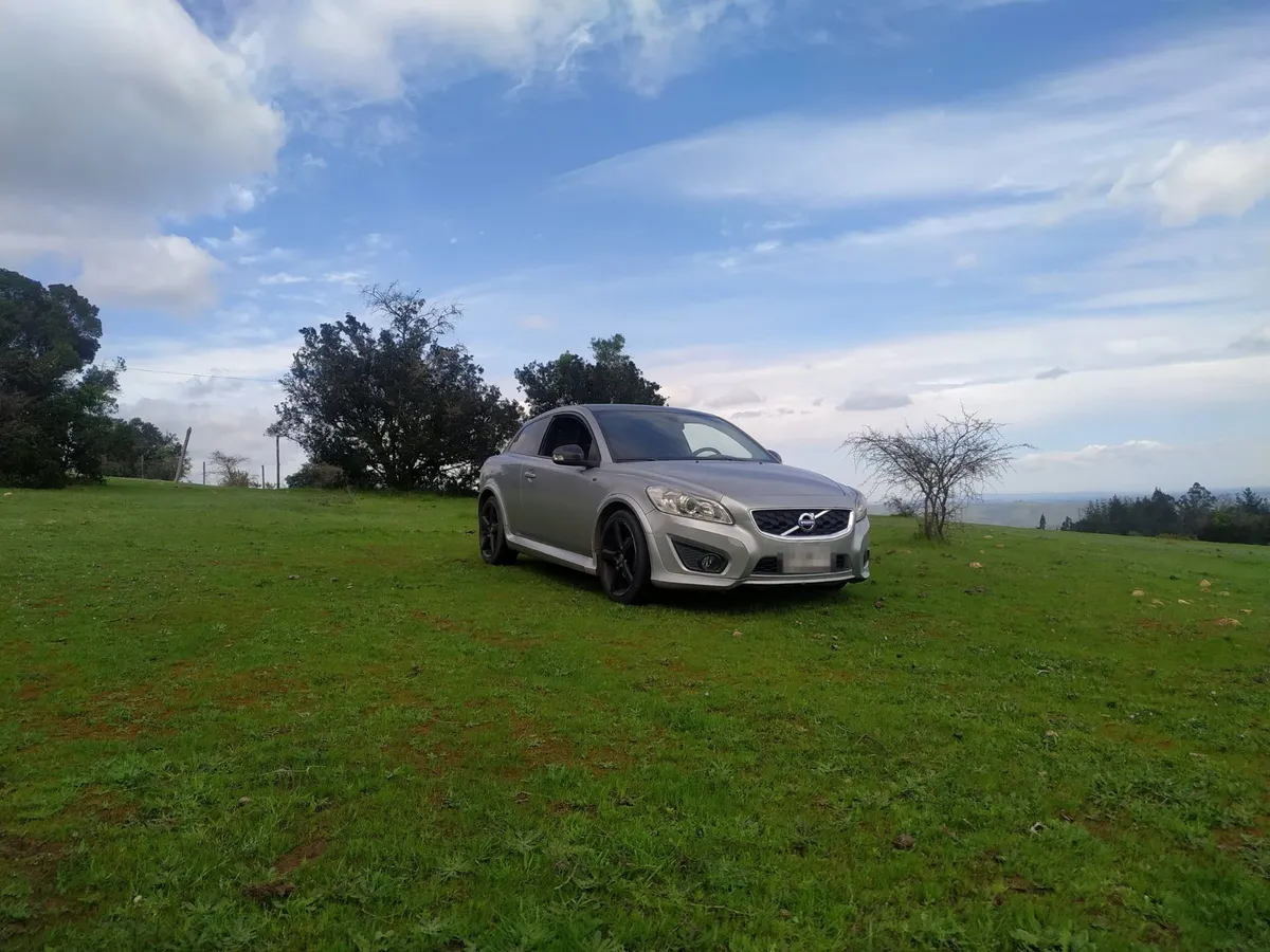 VOLVO C30 2.0 R-Design Mt año 2012
