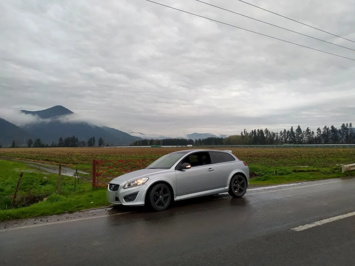 VOLVO C30 2.0 R-Design Mt año 2012