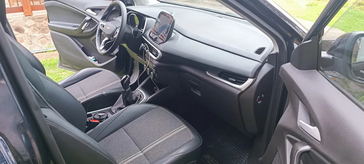 CHEVROLET TRACKER 1.2 Ltz P Mt año 2022