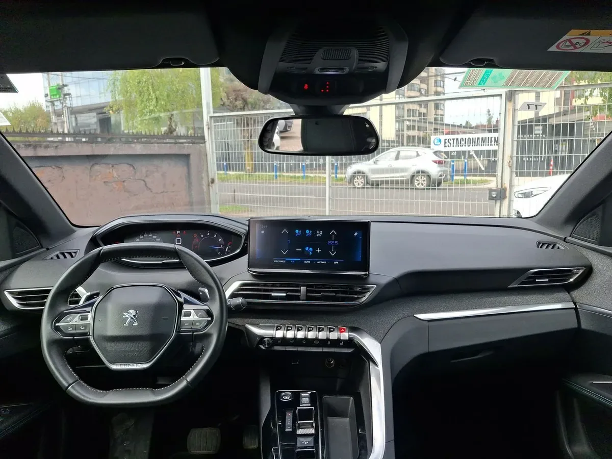 Peugeot 3008 1.6 Allure Pack Thp 165 4x2 Eat6 5p año 2024