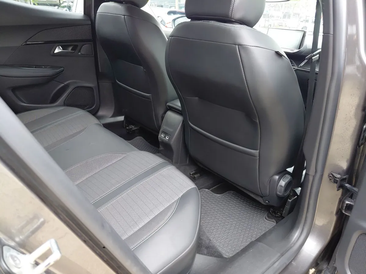 Peugeot 2008 1.2 Allure Puretech 130 4x2 At 5p año 2022