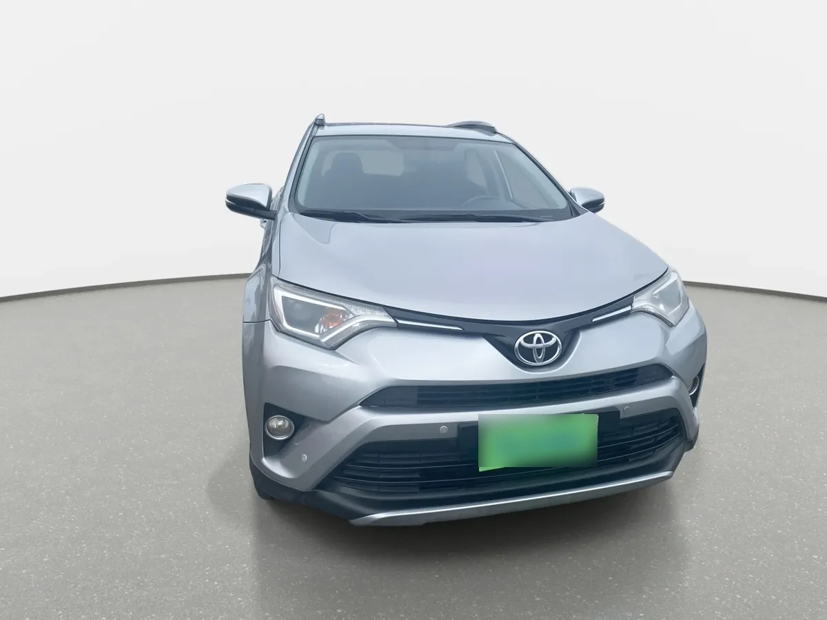 Toyota Rav 4 2.5 4x2 Super Lujo At 5p año 2019
