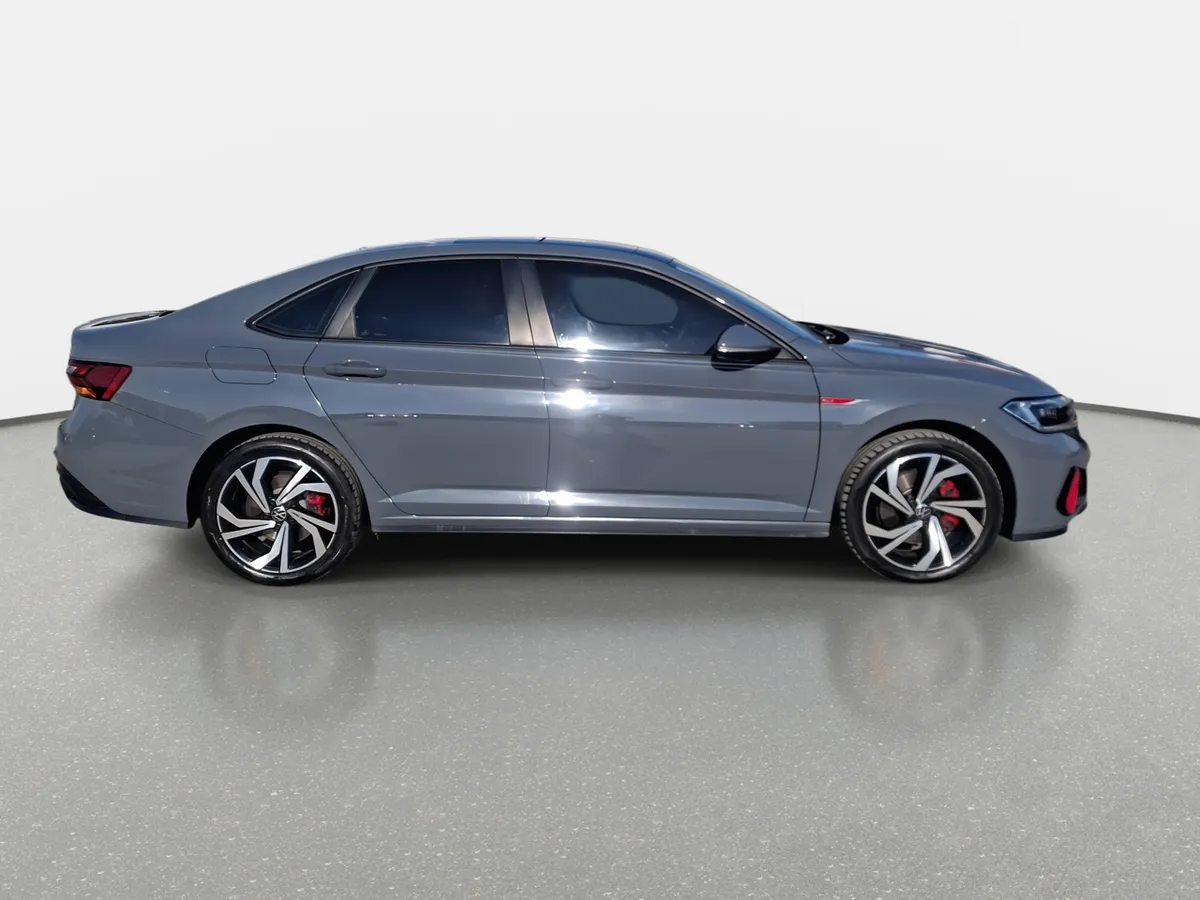 Volkswagen Jetta 2.0 Gli 4x2 At 4p año 2025