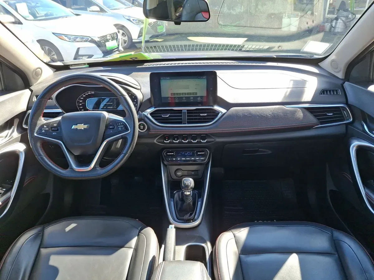 Chevrolet Groove 1.5 Premier 4x2 Mt 5p año 2023