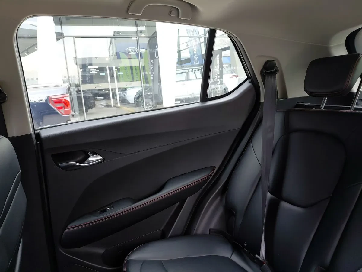 Chevrolet Groove 1.5 Premier R 4x2 Mt 5p año 2024
