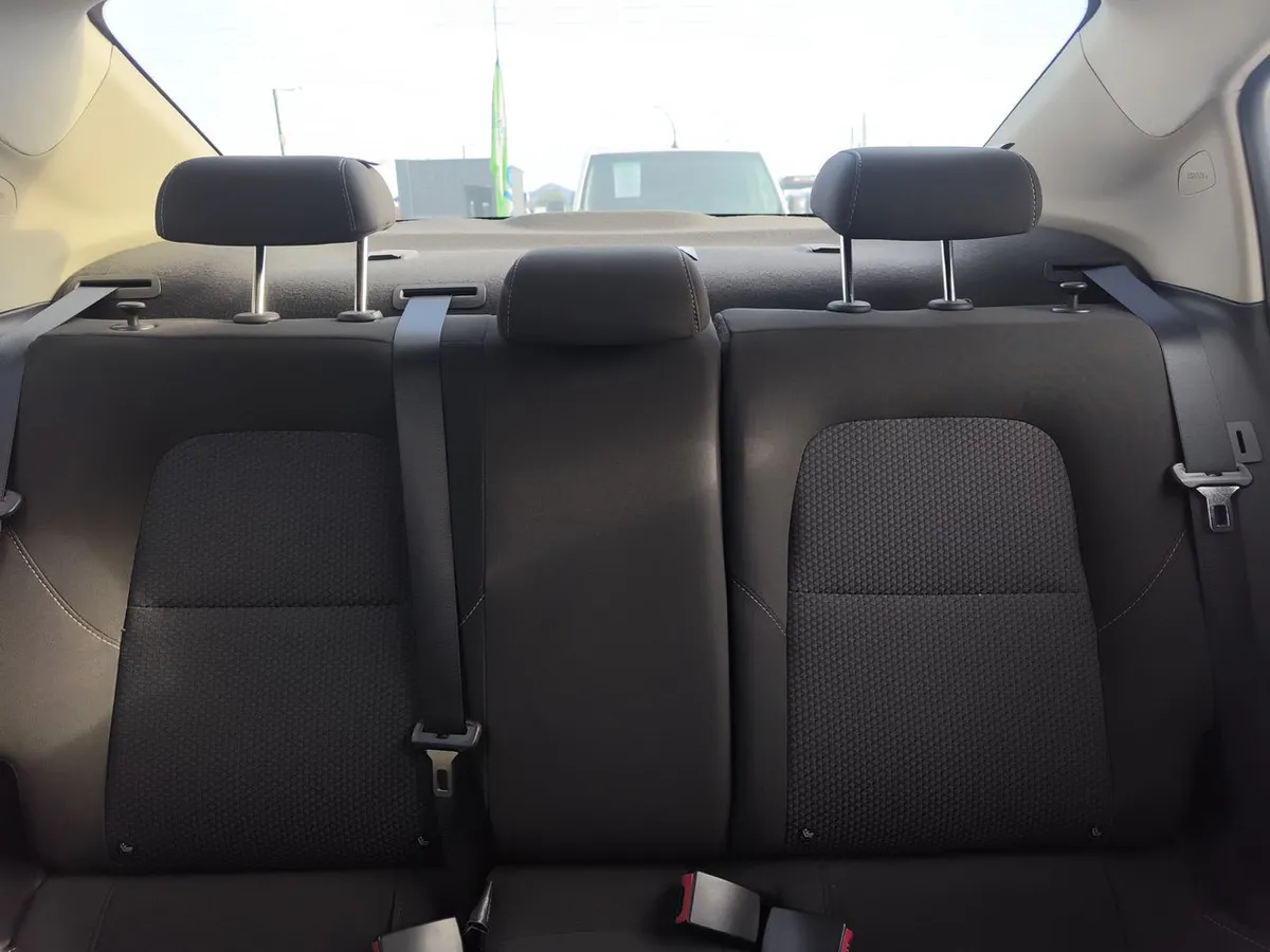 Chevrolet Onix 1.0t Ltz P2 4x2 Sdn Mt5 4p año 2024