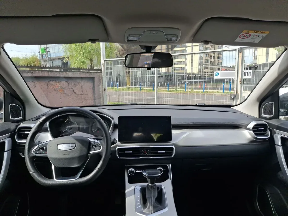 Geely Coolray Lite 1.5 Prime 2wd Cvt At 5p año 2026