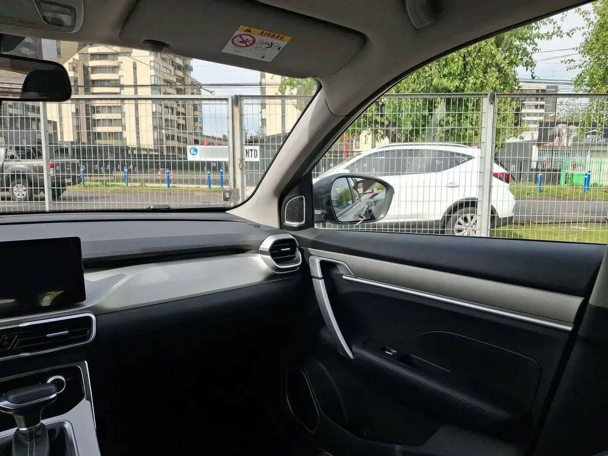 Geely Coolray Lite 1.5 Prime 2wd Cvt At 5p año 2026
