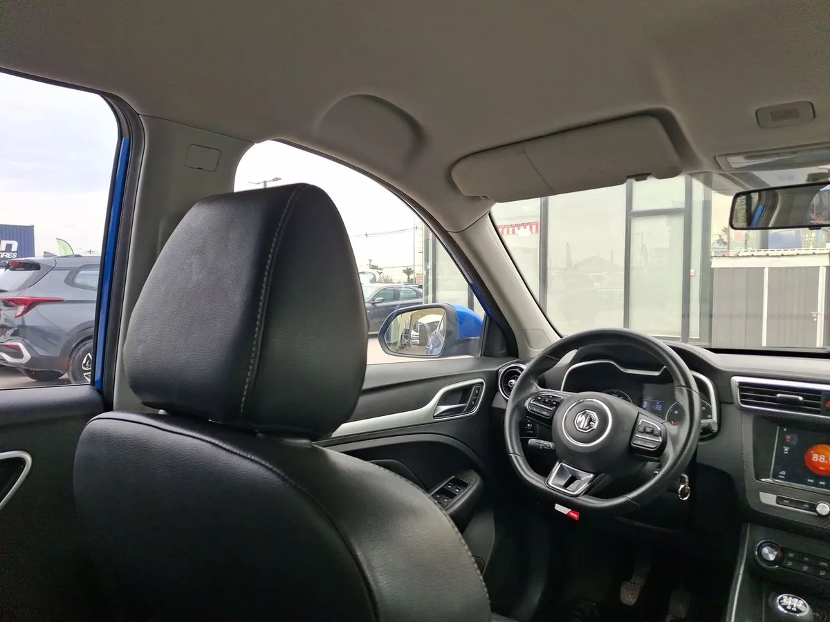MG Mg Zs 1.5 Comfort 4x2 5mt 5p año 2019