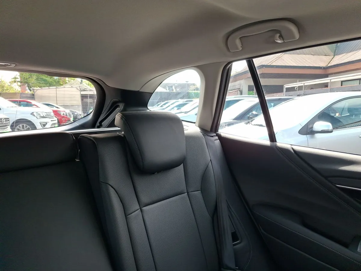 Subaru Outback 2.5i Touring Awd Cvt At 5p año 2026