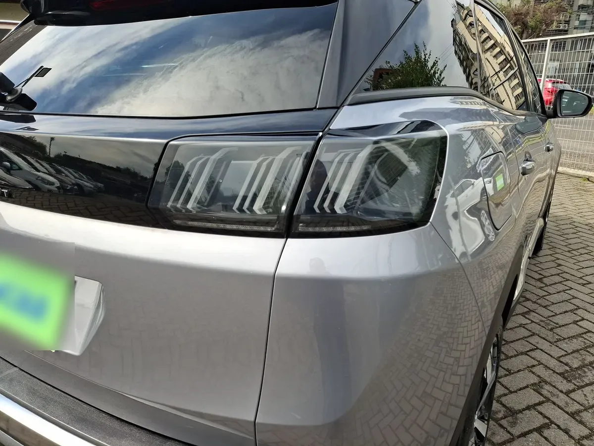 Peugeot 3008 1.6 Allure Pack Thp 165 4x2 Eat6 5p año 2024