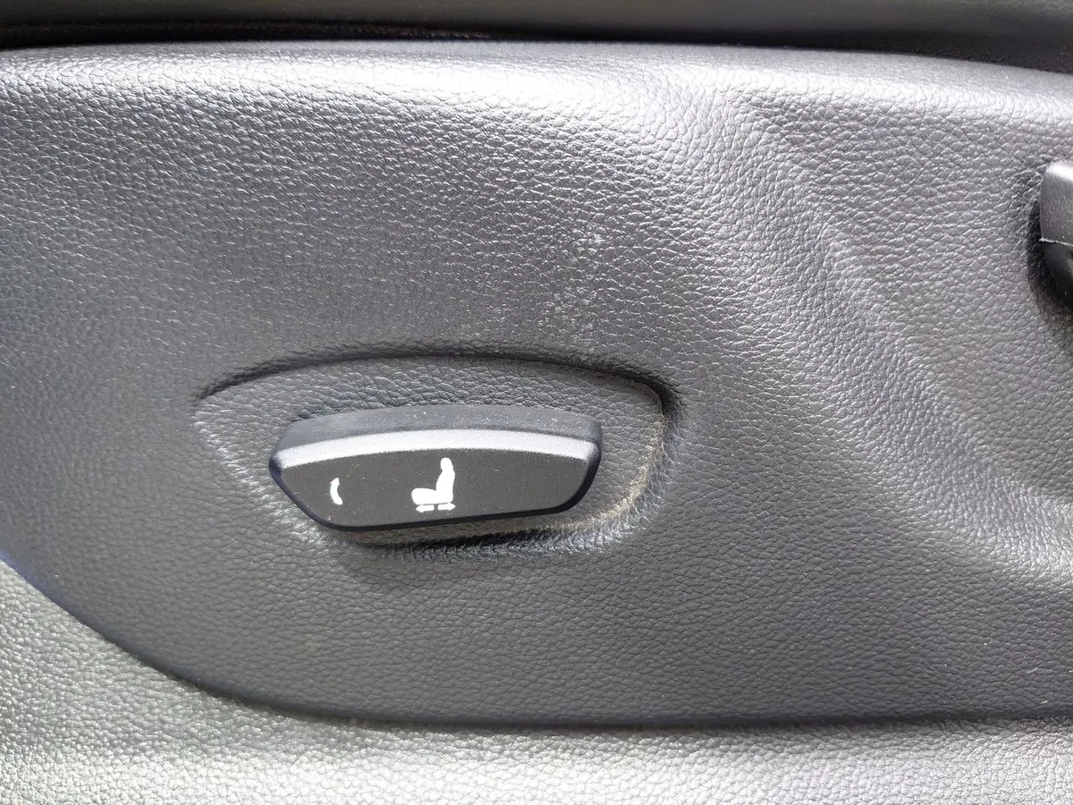 Chevrolet Groove 1.5 Premier R 4x2 Mt 5p año 2024