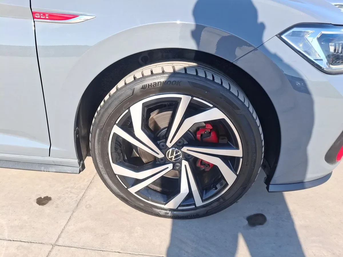 Volkswagen Jetta 2.0 Gli 4x2 At 4p año 2025