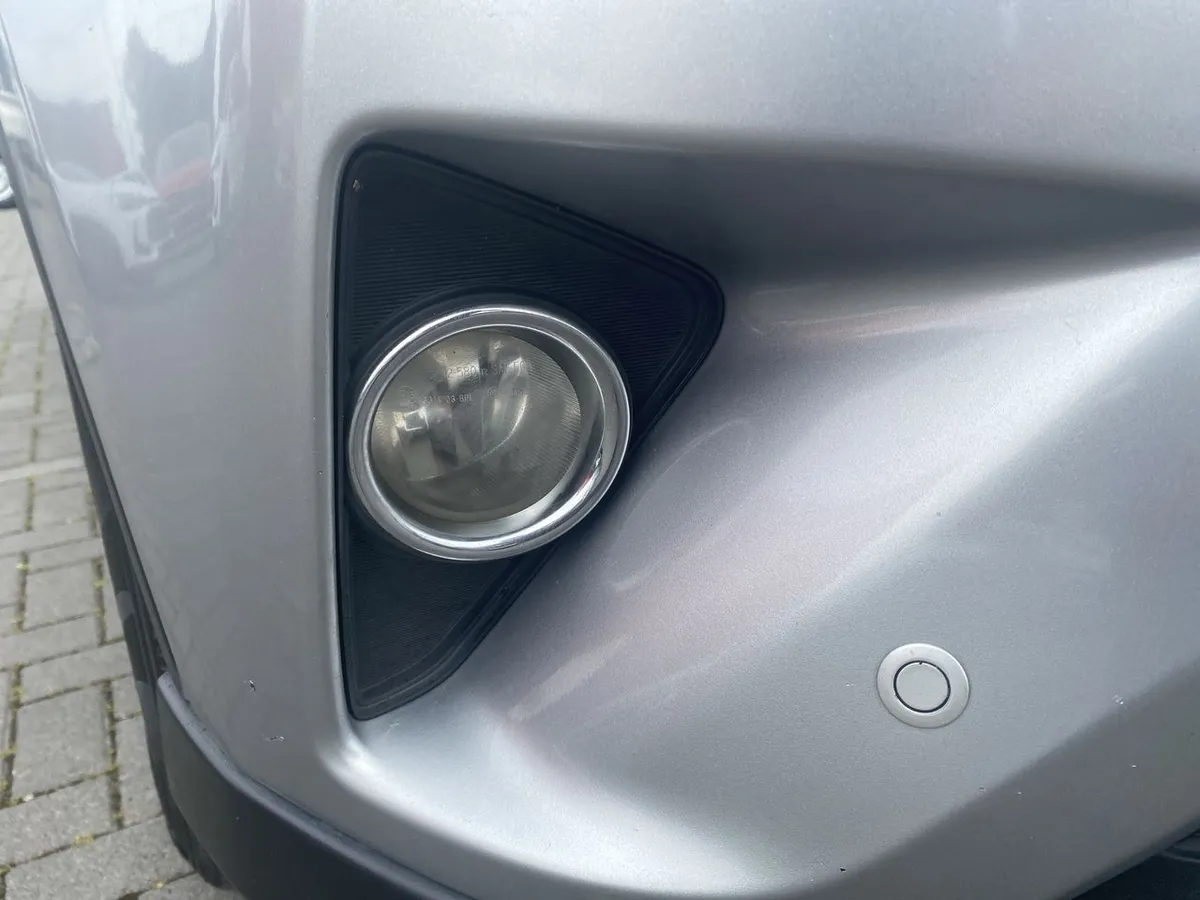 Toyota Rav 4 2.5 4x2 Super Lujo At 5p año 2019