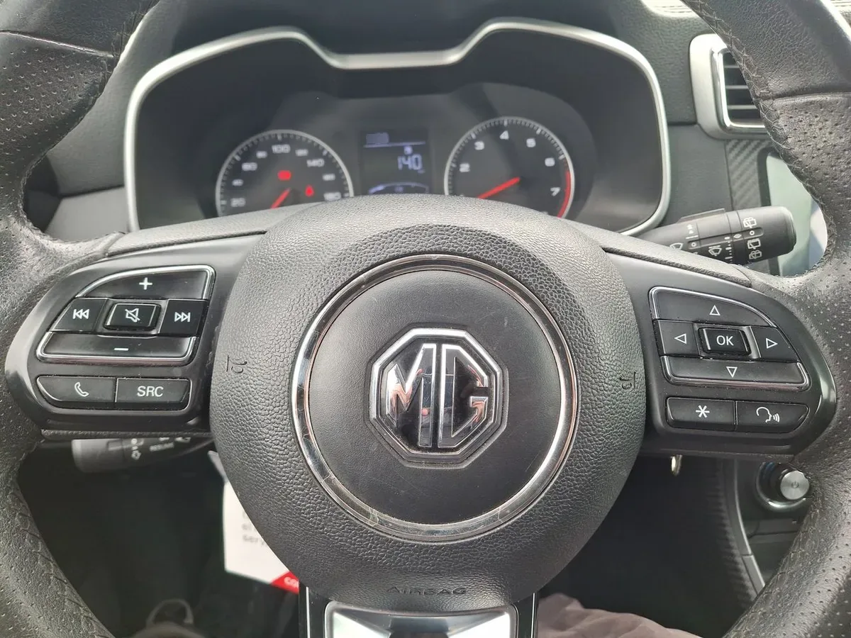 MG Mg Zs 1.5 Comfort 4x2 5mt 5p año 2019