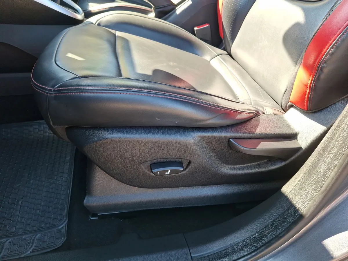 Chevrolet Groove 1.5 Premier 4x2 Mt 5p año 2023