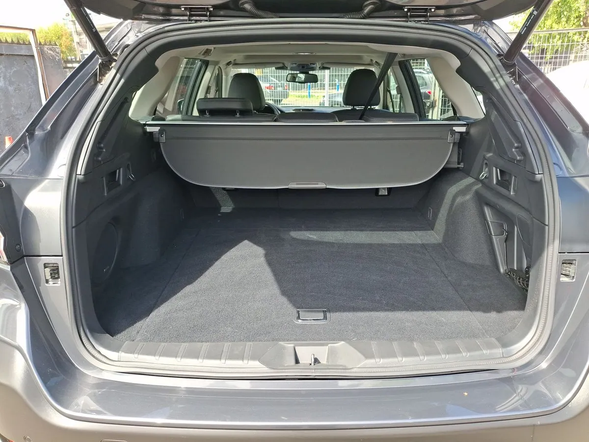 Subaru Outback 2.5i Touring Awd Cvt At 5p año 2026