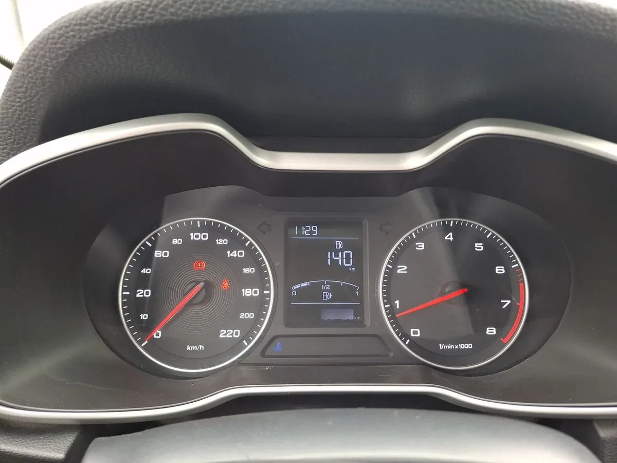 MG Mg Zs 1.5 Comfort 4x2 5mt 5p año 2019
