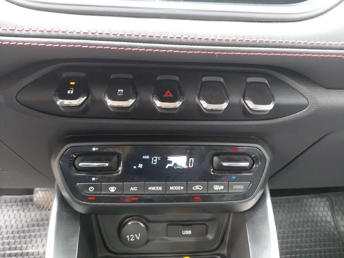 Chevrolet Groove 1.5 Premier R 4x2 Mt 5p año 2024