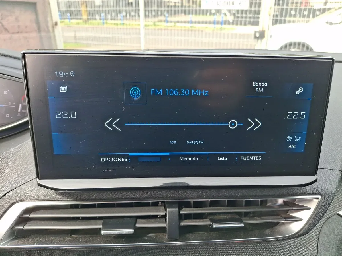Peugeot 3008 1.6 Allure Pack Thp 165 4x2 Eat6 5p año 2024