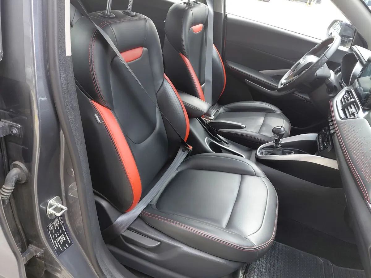 Chevrolet Groove 1.5 Premier R 4x2 Mt 5p año 2024
