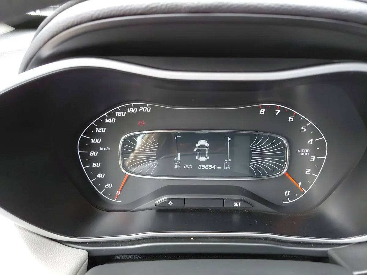 Chevrolet Groove 1.5 Ltz 4x2 Mt 5p año 2023