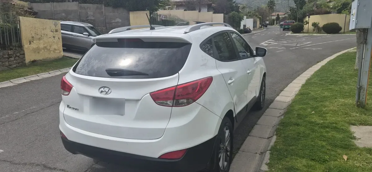 Hyundai Tucson 2.0 Lm Fl Gl 2ab A At año 2014