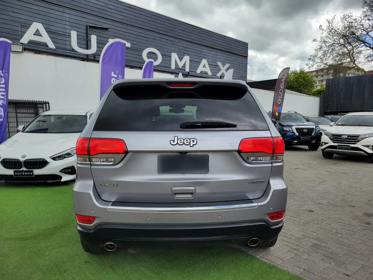 JEEP GRAND CHEROKEE  año 2015