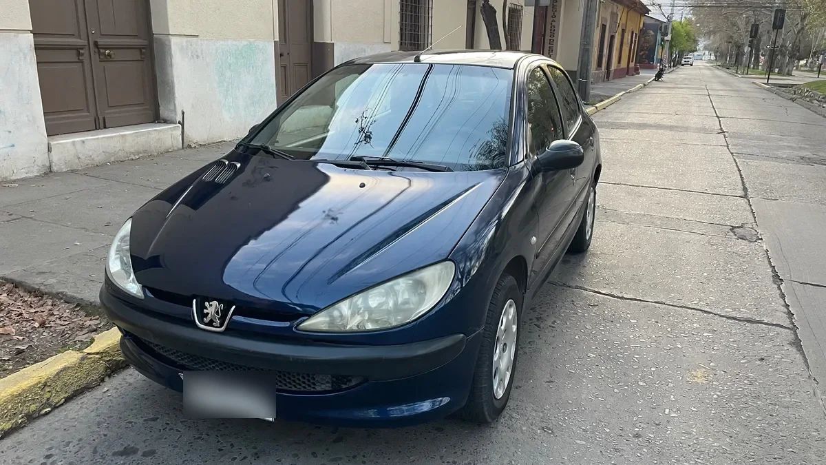 PEUGEOT 206 1.6 X-Design 5p Mt año 2005