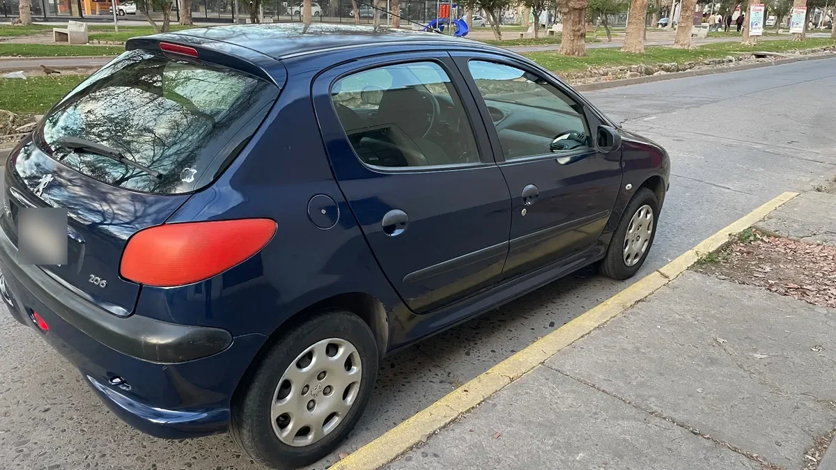PEUGEOT 206 1.6 X-Design 5p Mt año 2005