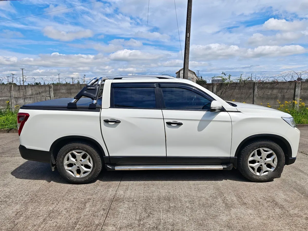SSANGYONG MUSSO 2.2 Glx Mt 4x4 Diesel año 2022