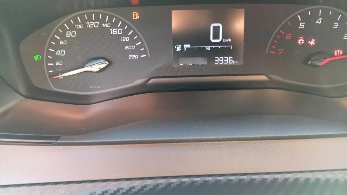 Peugeot 208 1.2 Style Puretech 75 Euro 6 4x2 Mt 5p año 2024