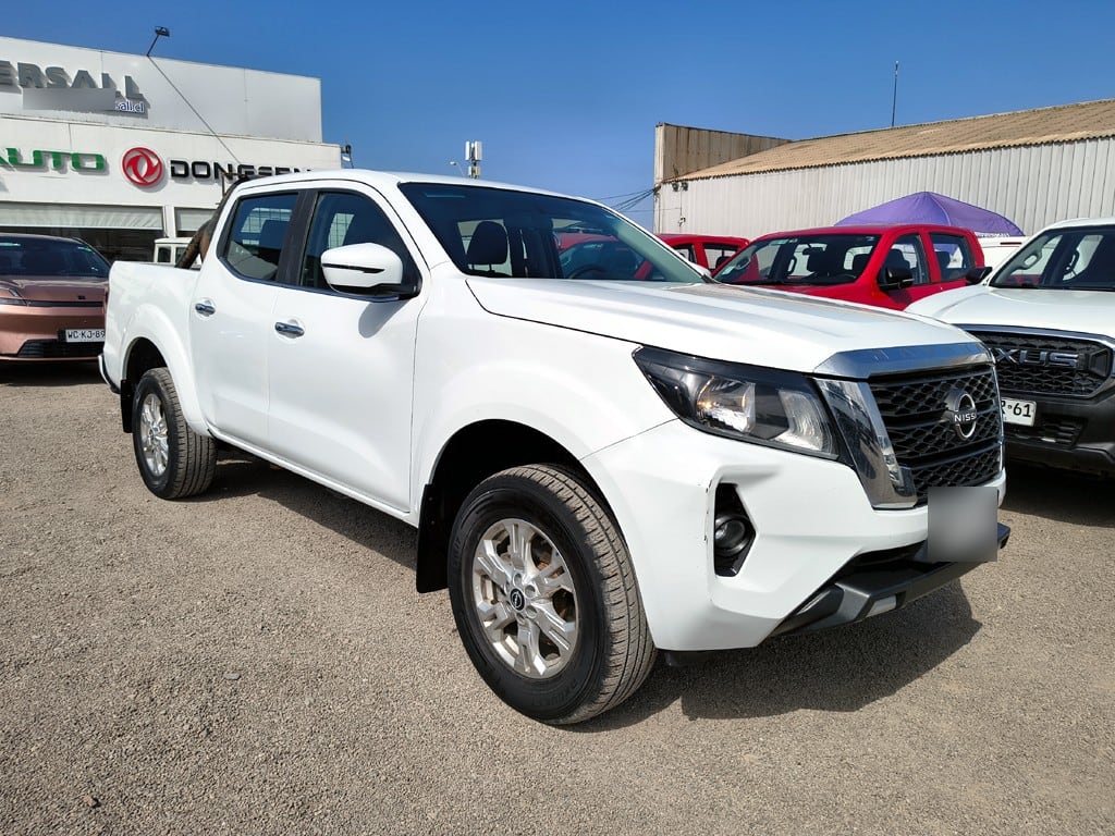 Nissan Navara 2.3 Diesel 4x2 T/m año 2024