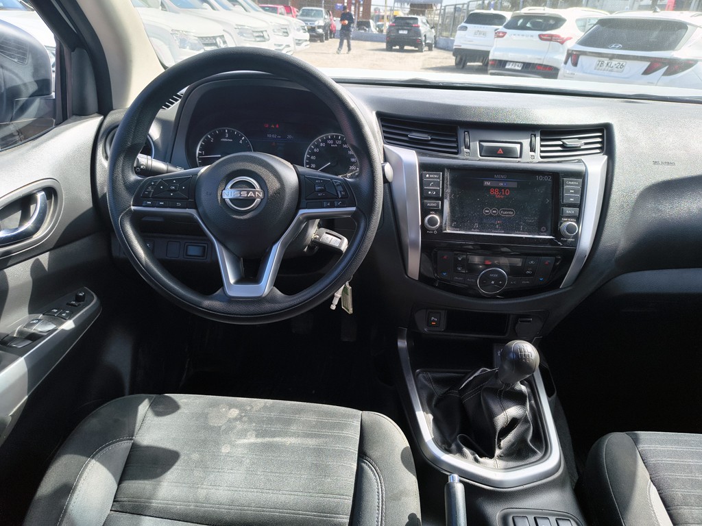 Nissan Navara 2.3 Diesel 4x2 T/m año 2024