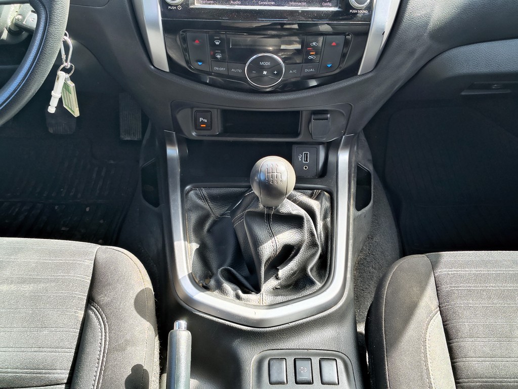 Nissan Navara 2.3 Diesel 4x2 T/m año 2024