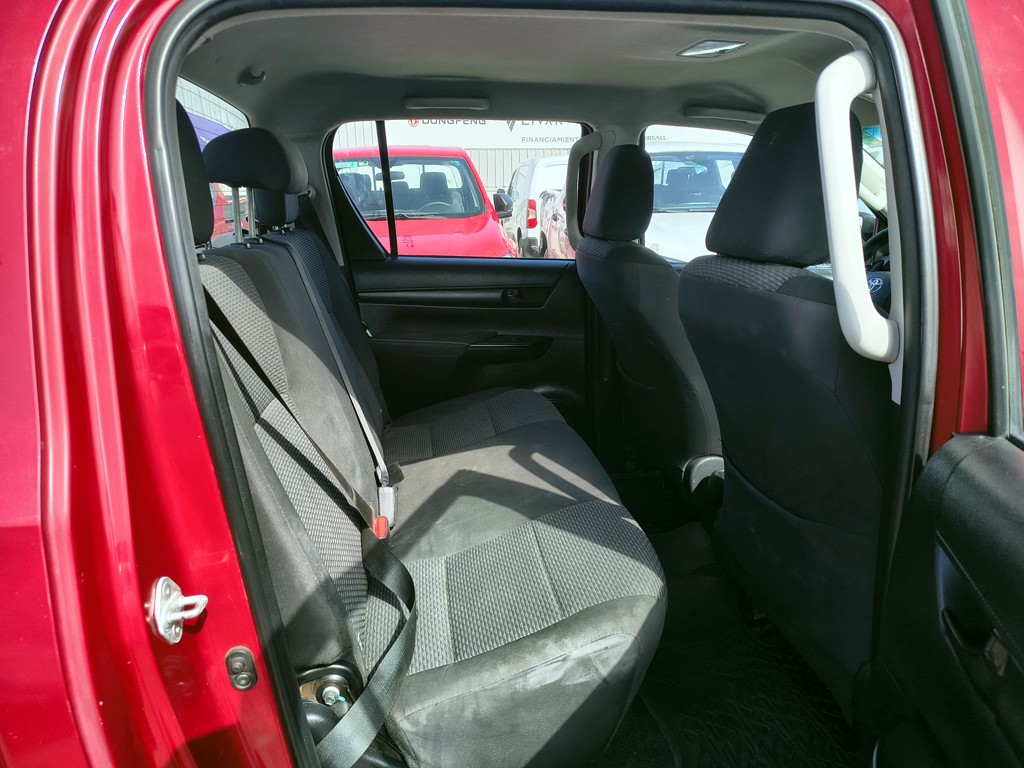 Toyota Hilux Dx Tss 2.4 Diesel 4x2 T/m año 2023