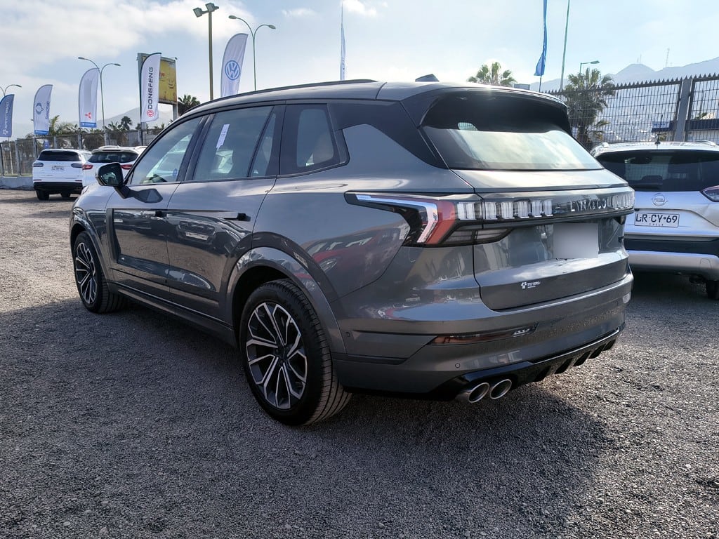 Lynk&Co 09 09 Halo Hibrido 4x4 T/a año 2027