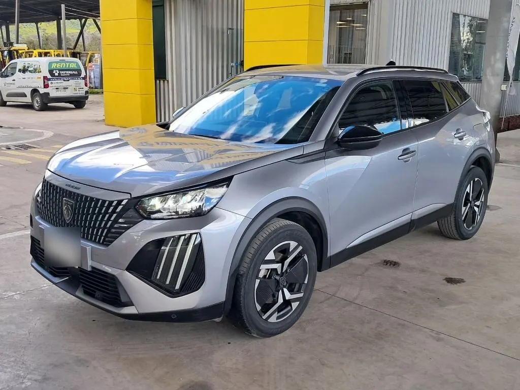 Peugeot 2008 1.5 Allure At Diesel 4x2 año 2025