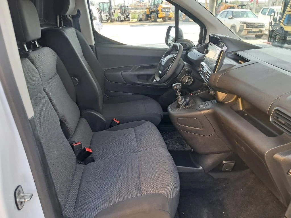 Peugeot Partner L1 1.5 Mt 4x2 año 2025
