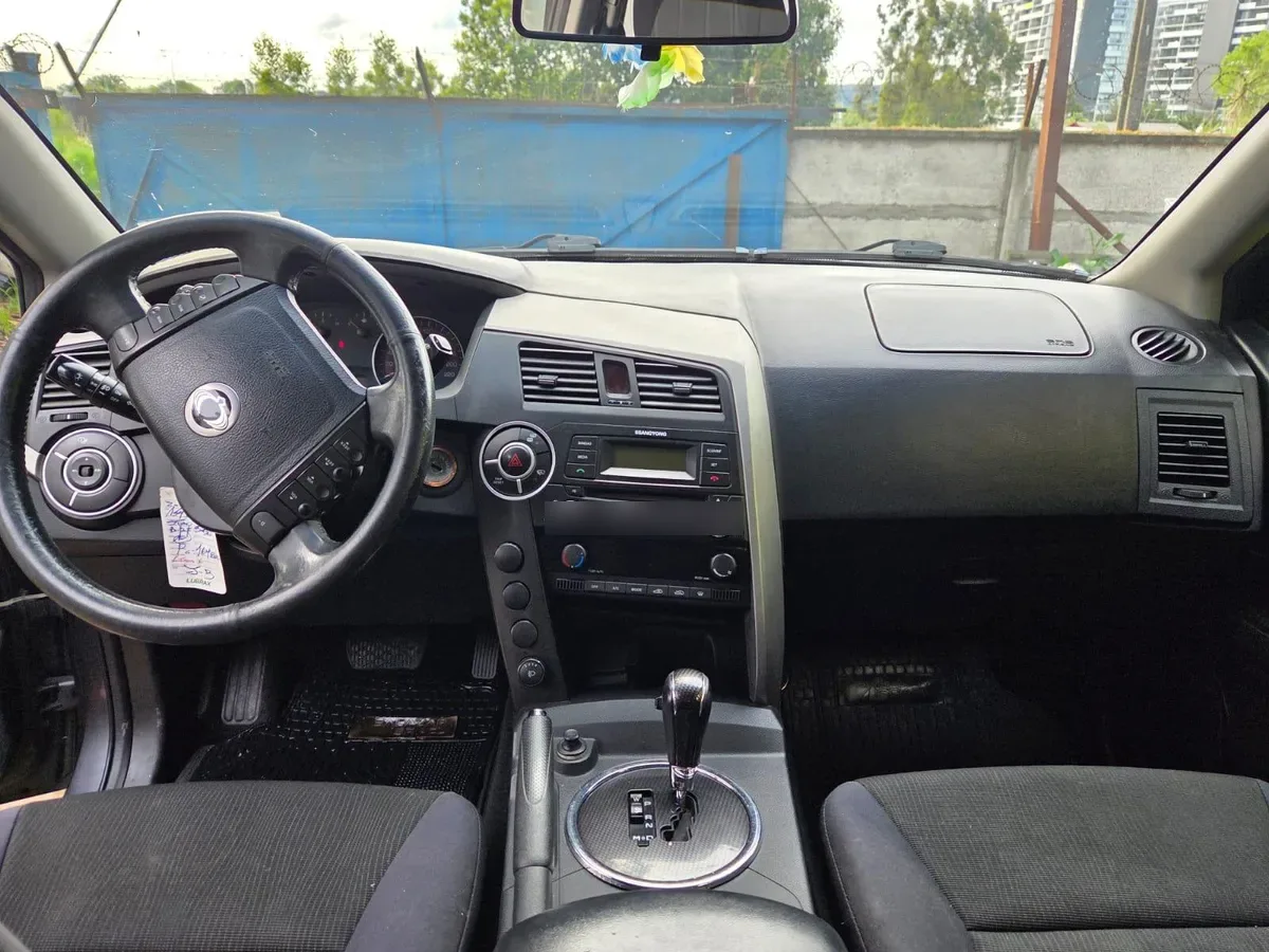 SSANGYONG ACTYON SPORTS 2.0 2ab Abs Ll Te At Diesel año 2014