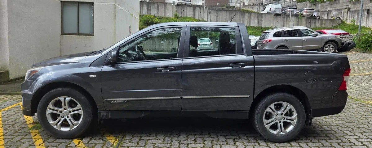 SSANGYONG ACTYON SPORTS 2.0 2ab Abs Ll Te At Diesel año 2014