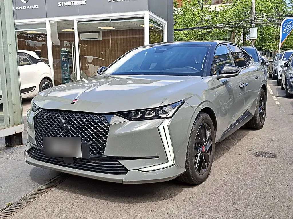 DS Automobiles 4 1.5 Bluehdi 5p año 2025