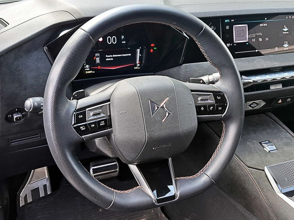 DS Automobiles 4 1.5 Bluehdi 5p año 2025