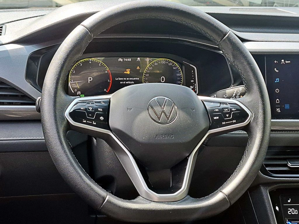 Volkswagen Taos Tsi 4x2 1.4 At año 2024