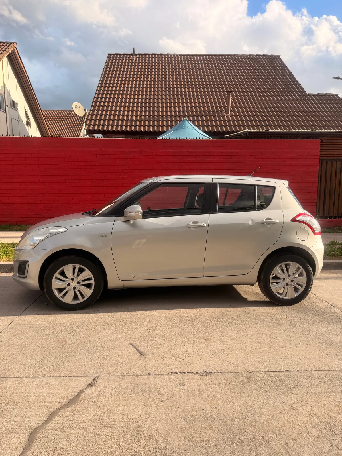 SUZUKI SWIFT Gl Sport 1.2 año 2016